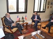 Subsecretario de Defensa se reúne con el Subsecretario de Defensa Adjunto para los Asuntos del Hemisferio Occidental de Estados Unidos de América