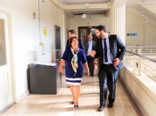 Nueva ministra Adriana Delpiano recorre ministerio para conocer a los equipos